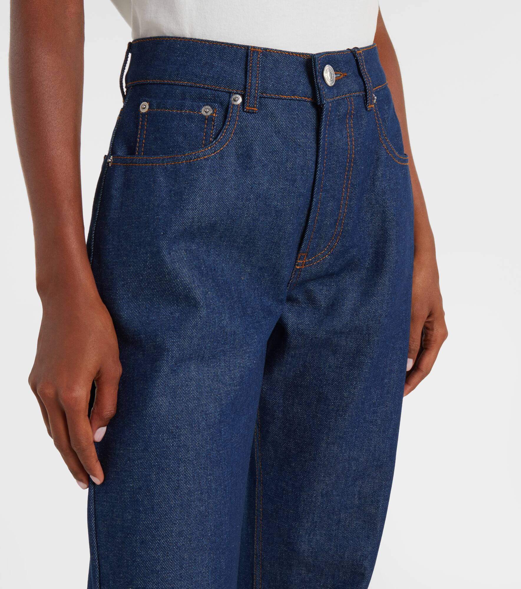 Mid-rise straight jeans - 4