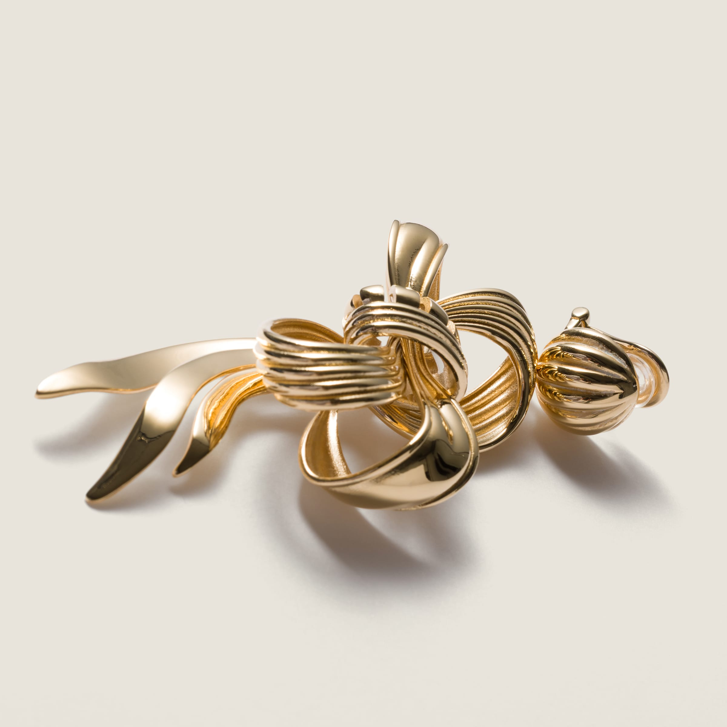 Metal bow earrings - 3