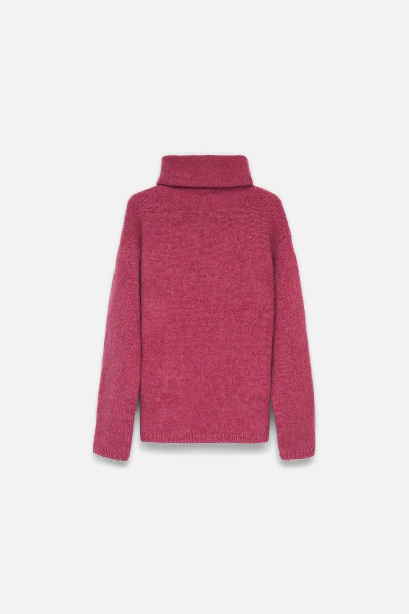 WOMEN'S SLOUCHY TURTLENECK 1