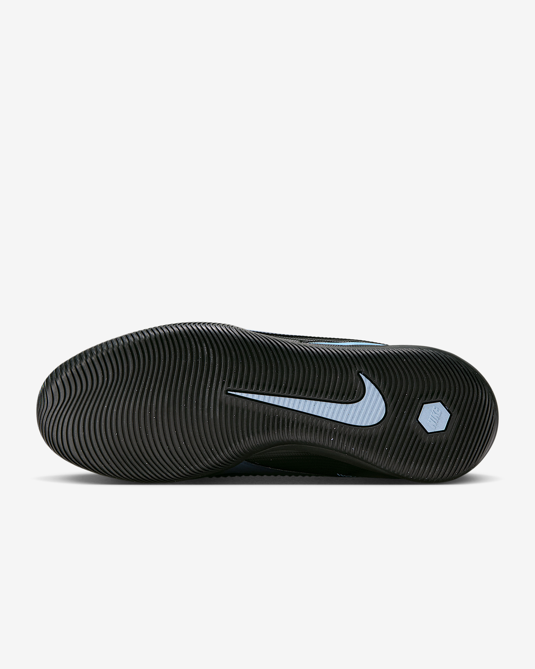 Nike Phantom 6 Low Academy Indoor/Court Soccer Shoes - 2