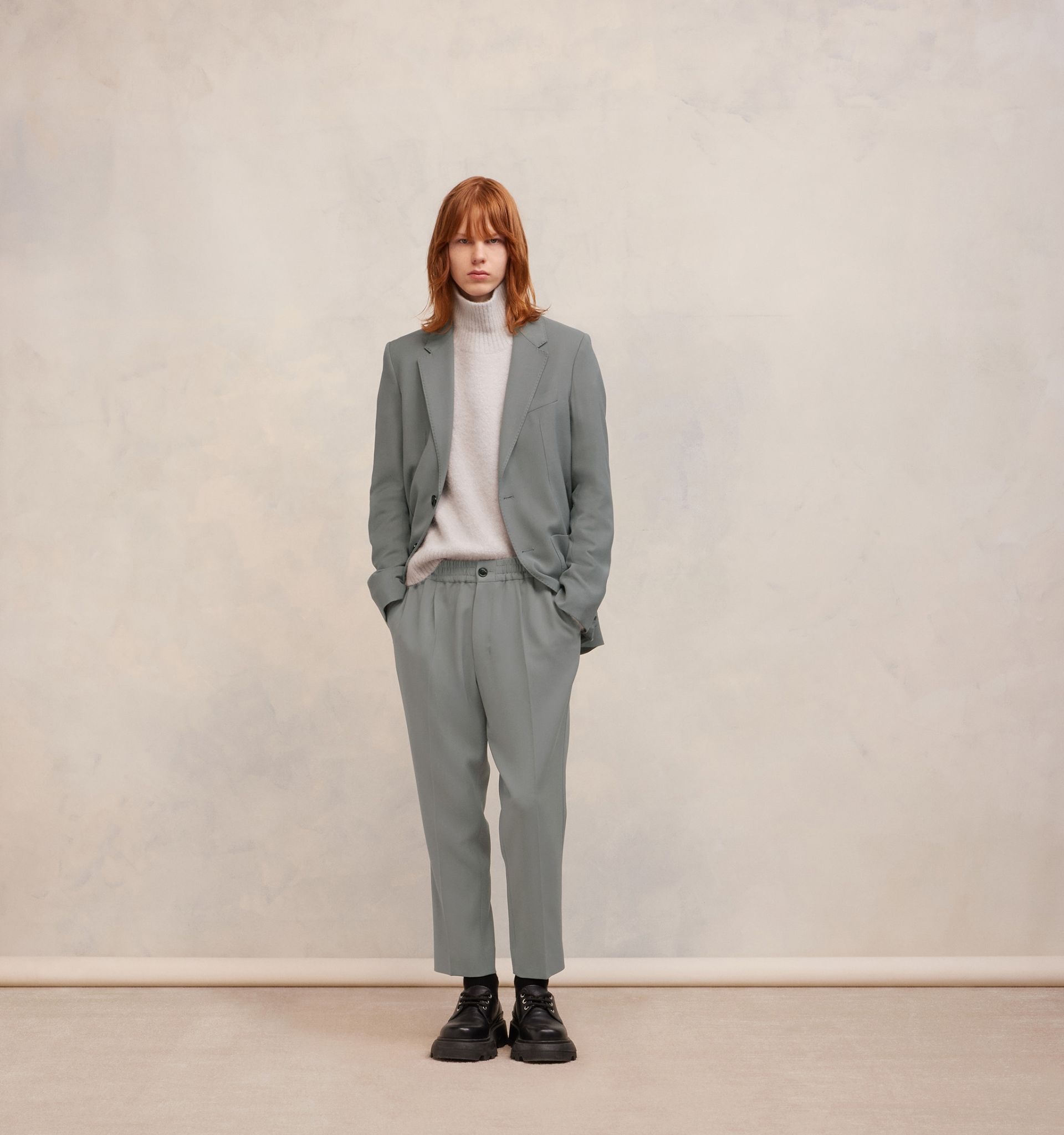 Elasticated Waist Cropped Fit Trousers - 3