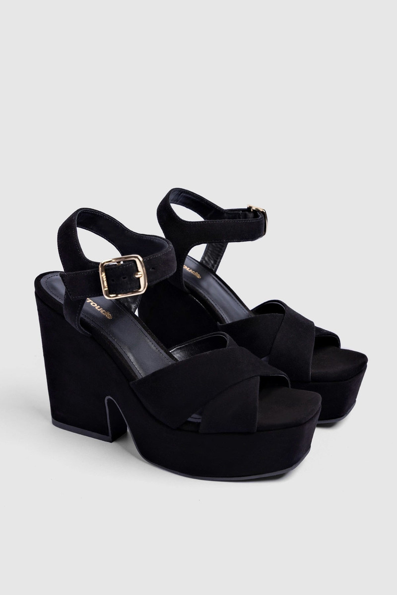 Cher Sandal In Black Leather 5