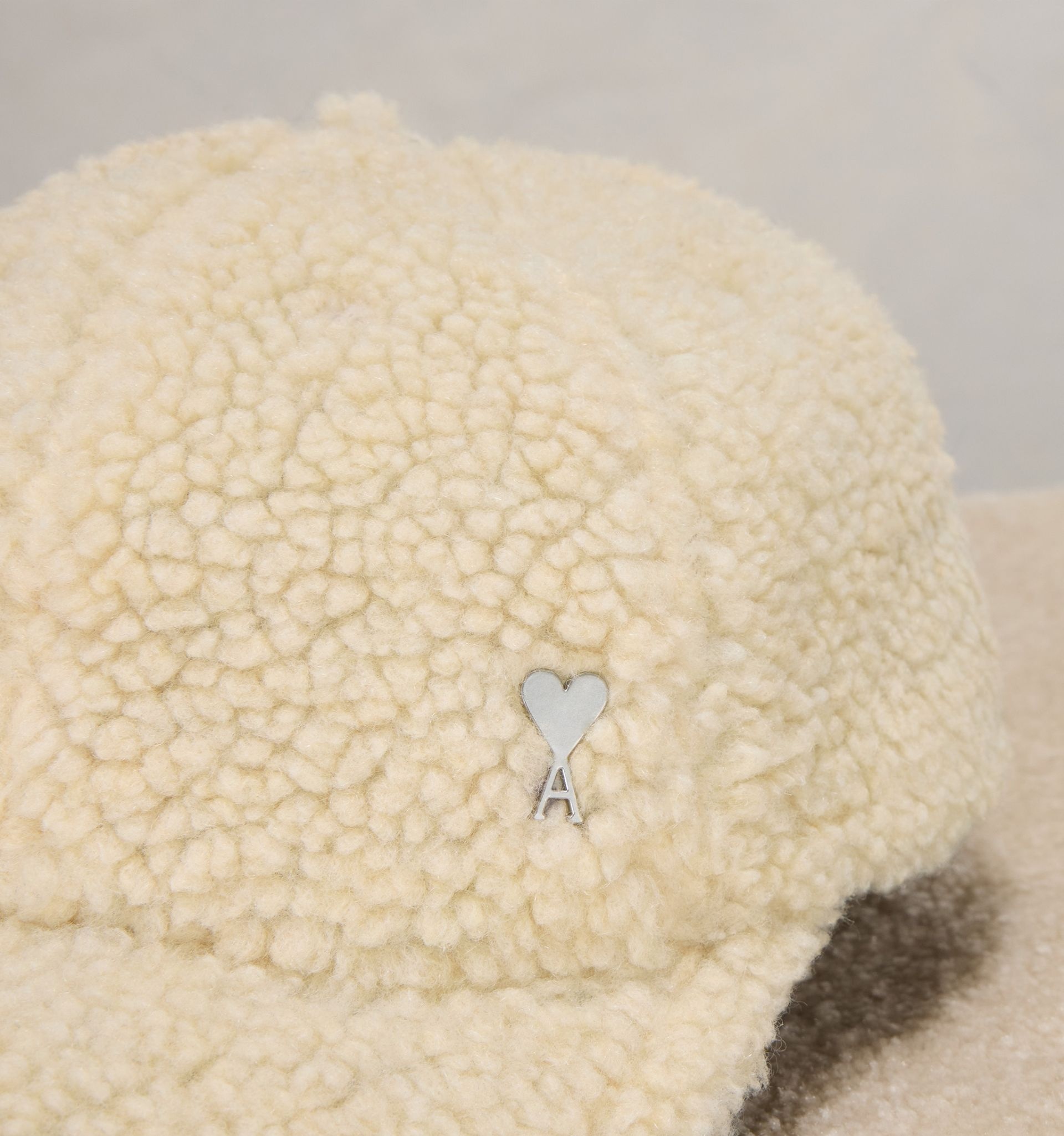 Ami De Coeur Studs Cap - 7