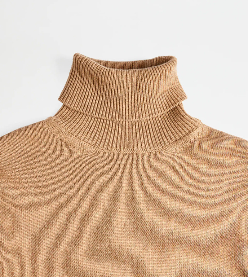 TOD'S CASHMERE BLEND TURTLENECK - BEIGE 9