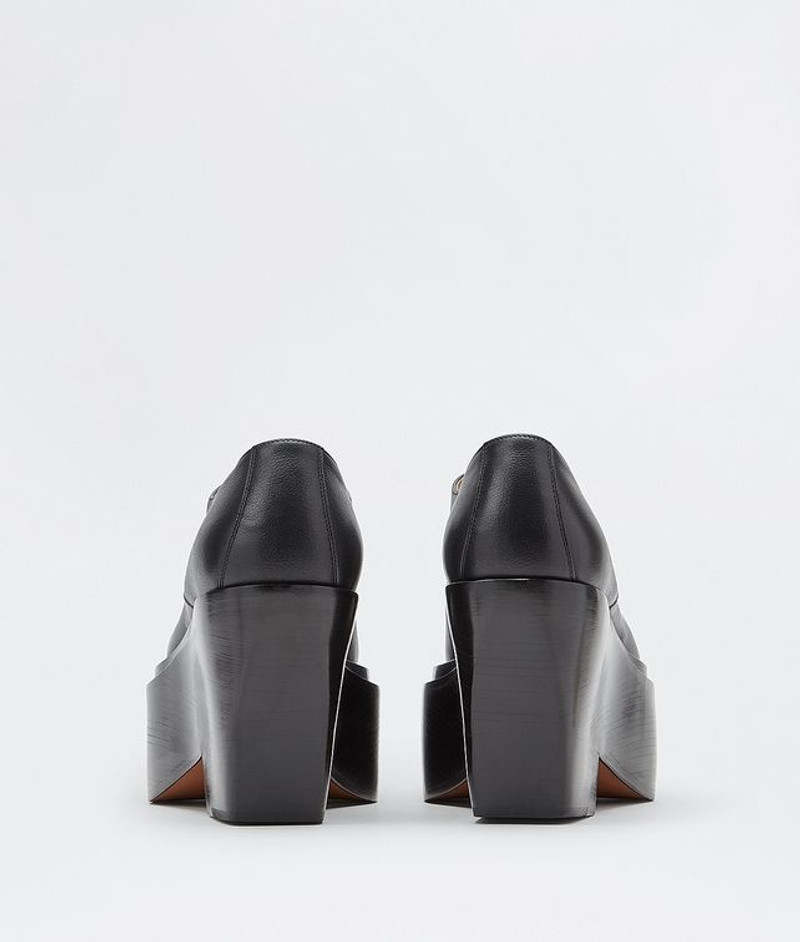 Bottega Veneta THE LEAN LACE-UPS outlook