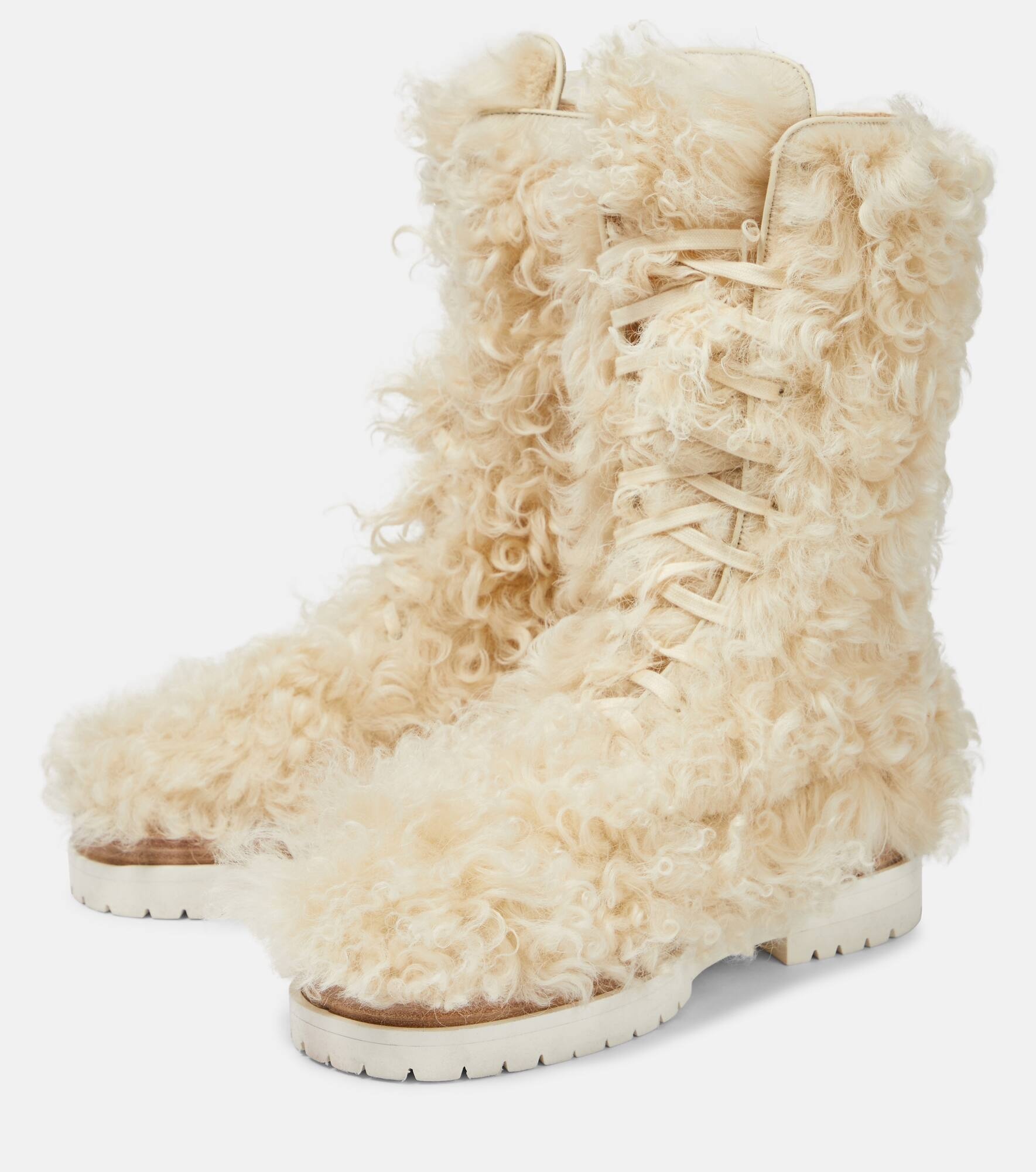 Shearling lace-up boots - 5