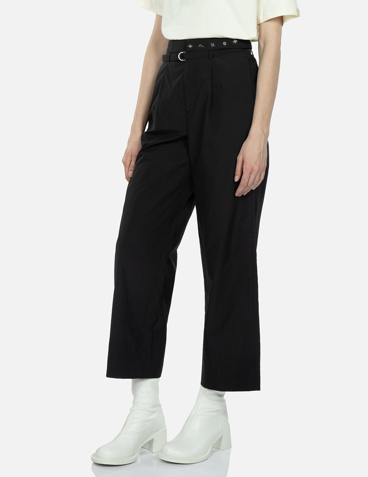 Cut-out Waist Straight-fit Pants - 7