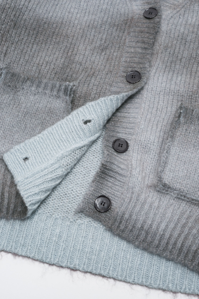 Cardigan sprayed finish - Anthracite grey 4