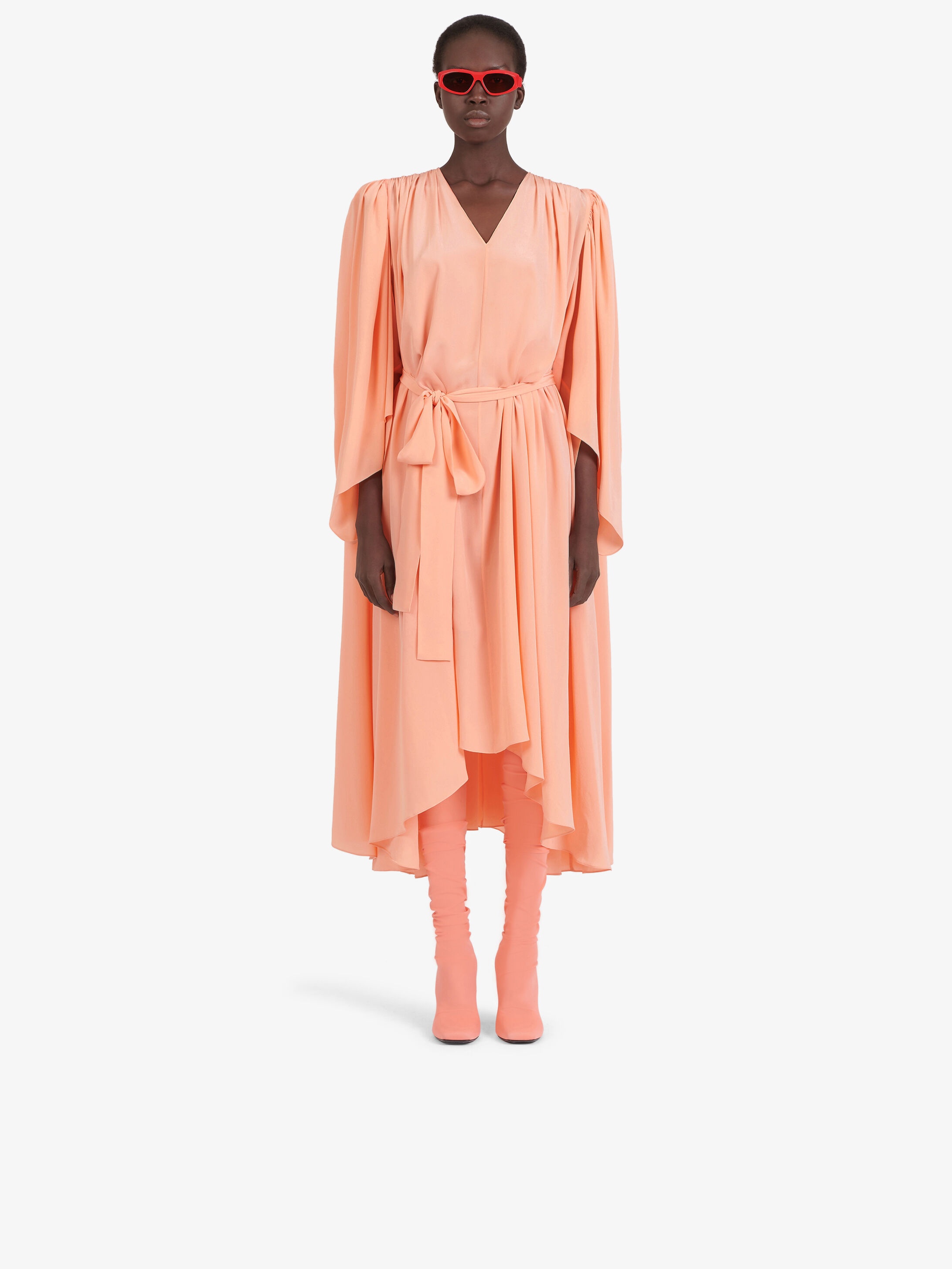 Drapé dress in silk with puff sleeves - 2