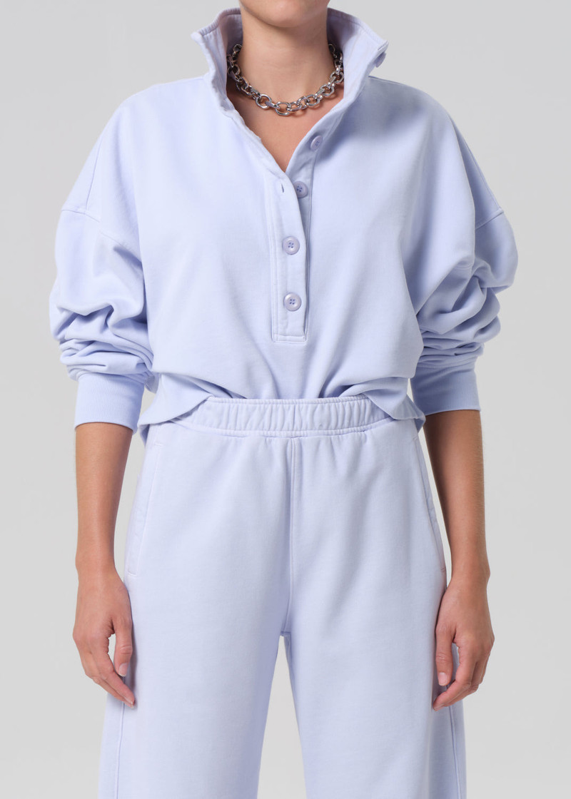 Citizens of Humanity Mirelle Funnel Neck
In Periwinkle outlook