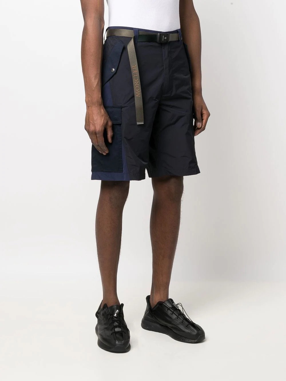 logo-belt cargo shorts - 3