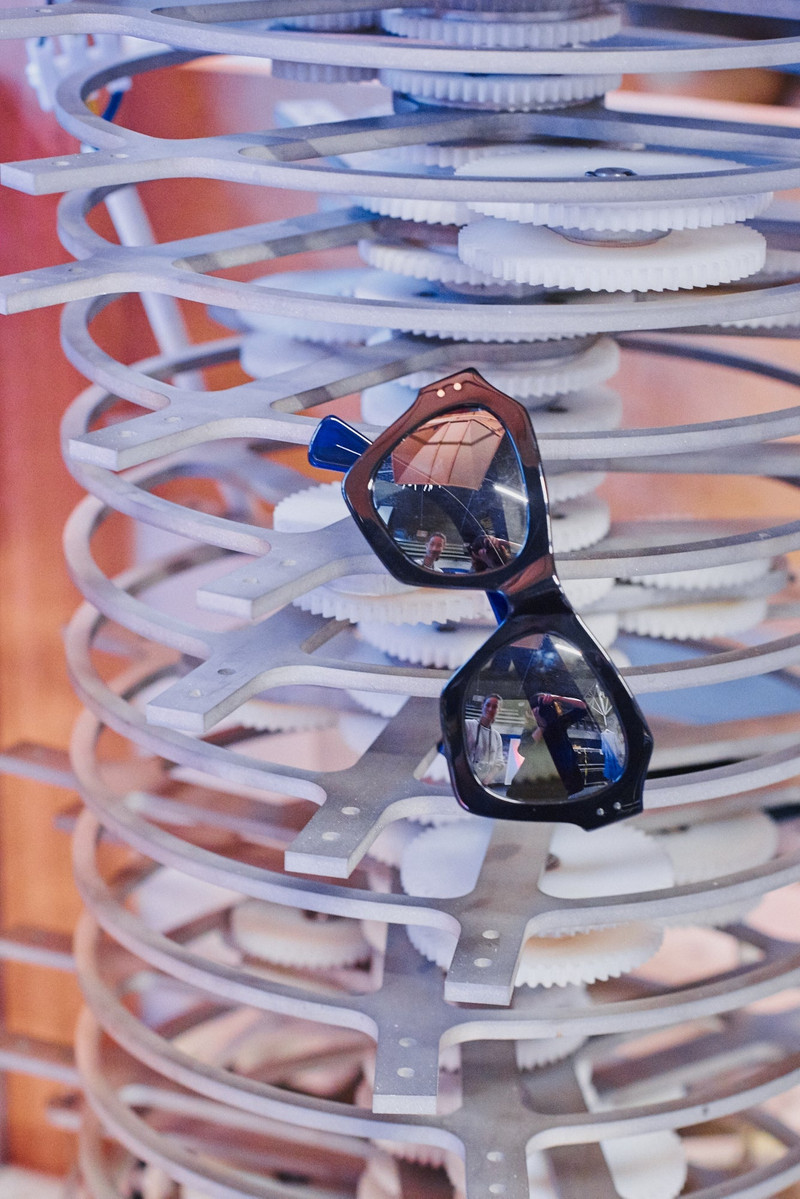 BLACK AND INK HEXAGON 4