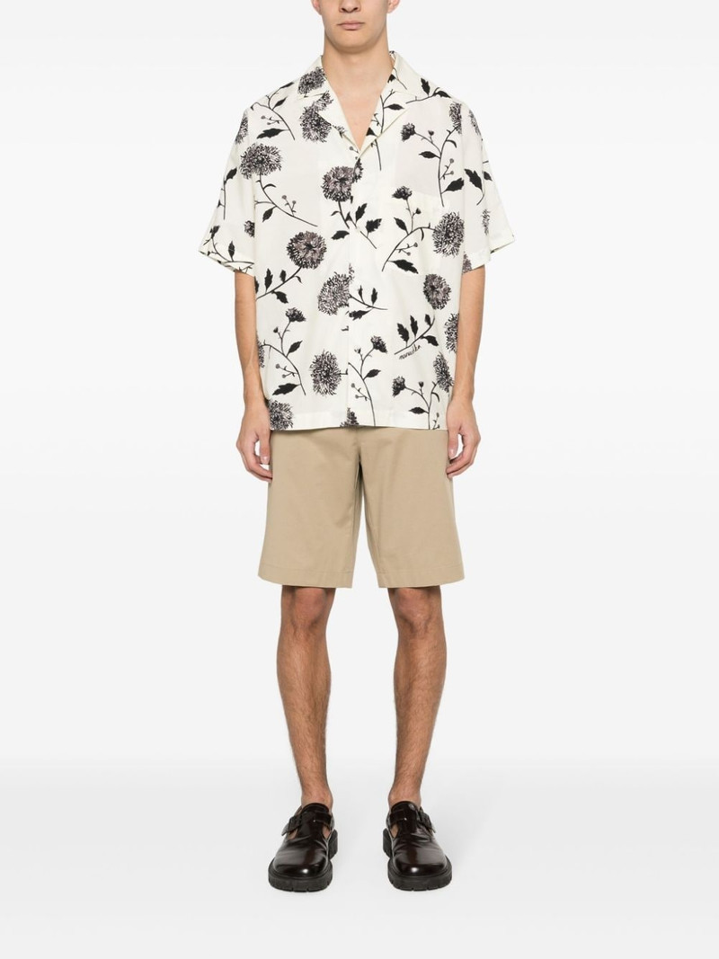 Etro Pegaso-embroidery pressed-crease shorts outlook
