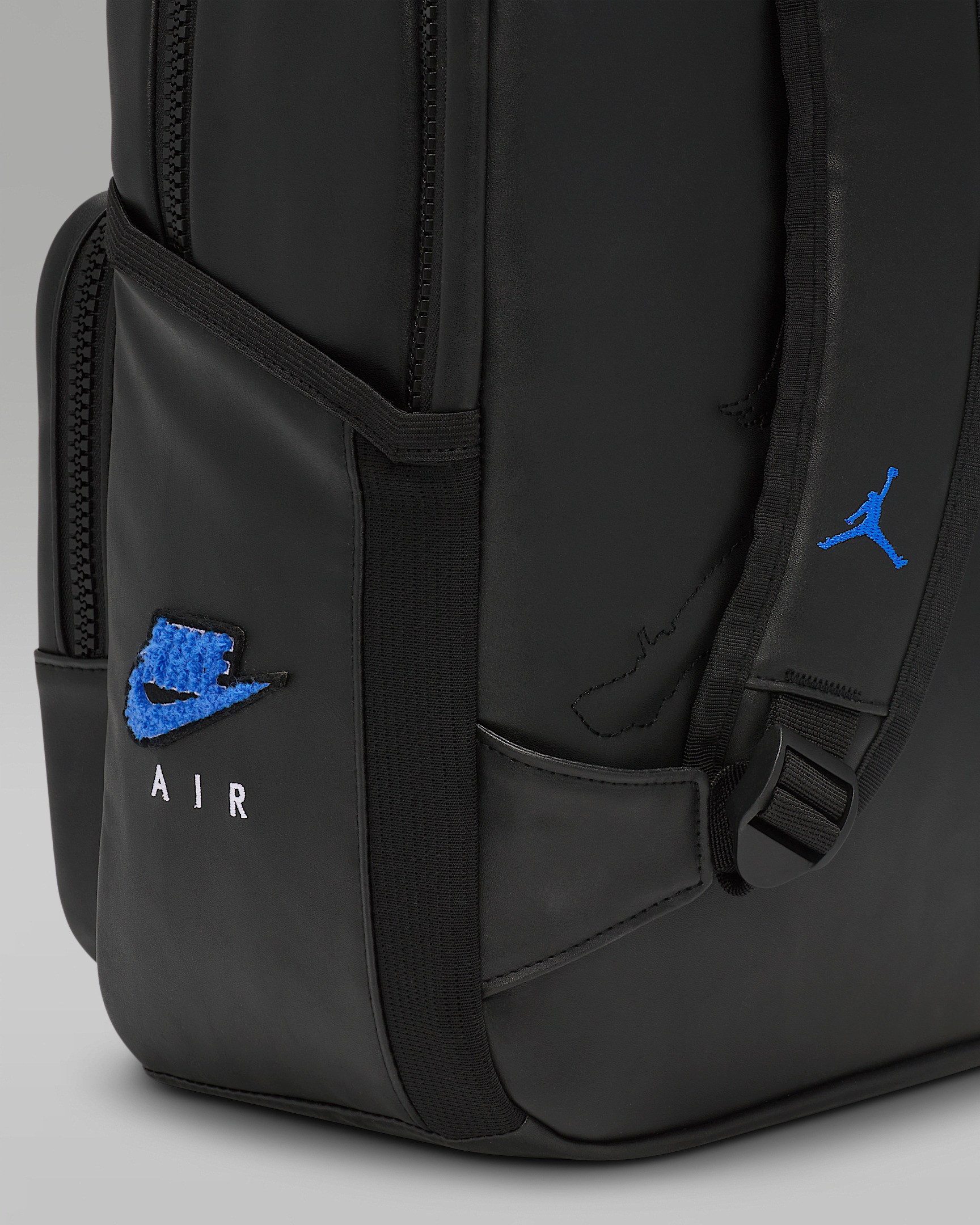 NIKE☆JORDAN☆Borough Varsity Backpack(20L) Blue Jordan Borough Varsity Backpack - 20L – Ernie's Sports Experts