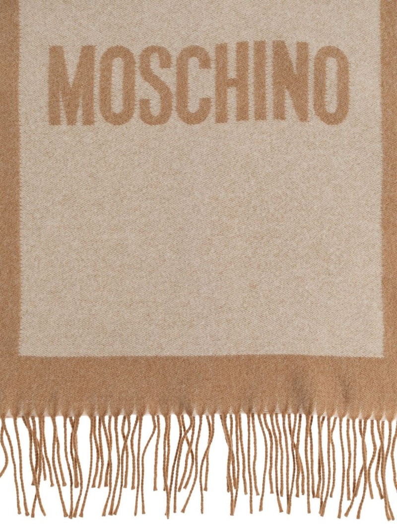 Moschino logo-detailed fringed scarf outlook