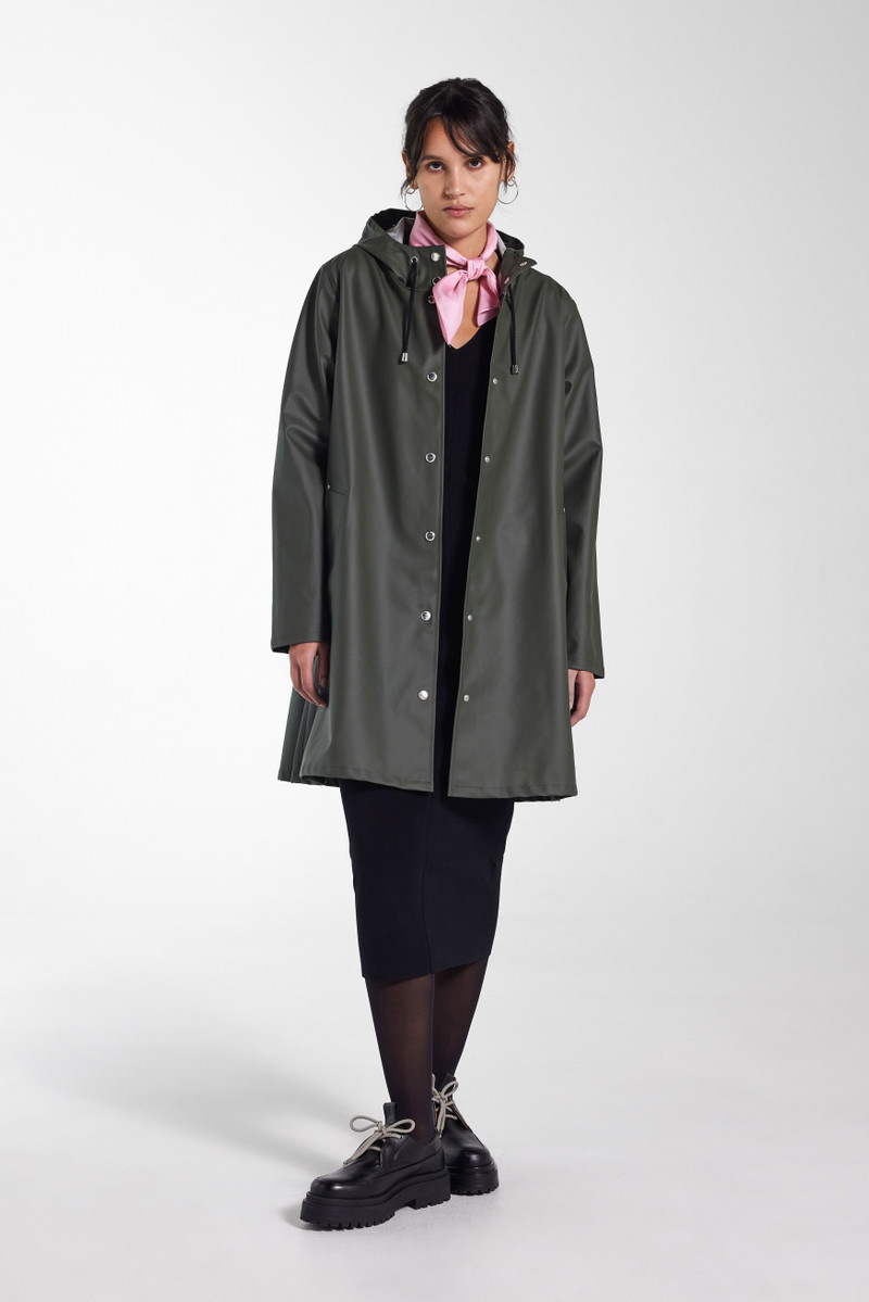 Stutterheim Mosebacke Lightweight Raincoat Green outlook