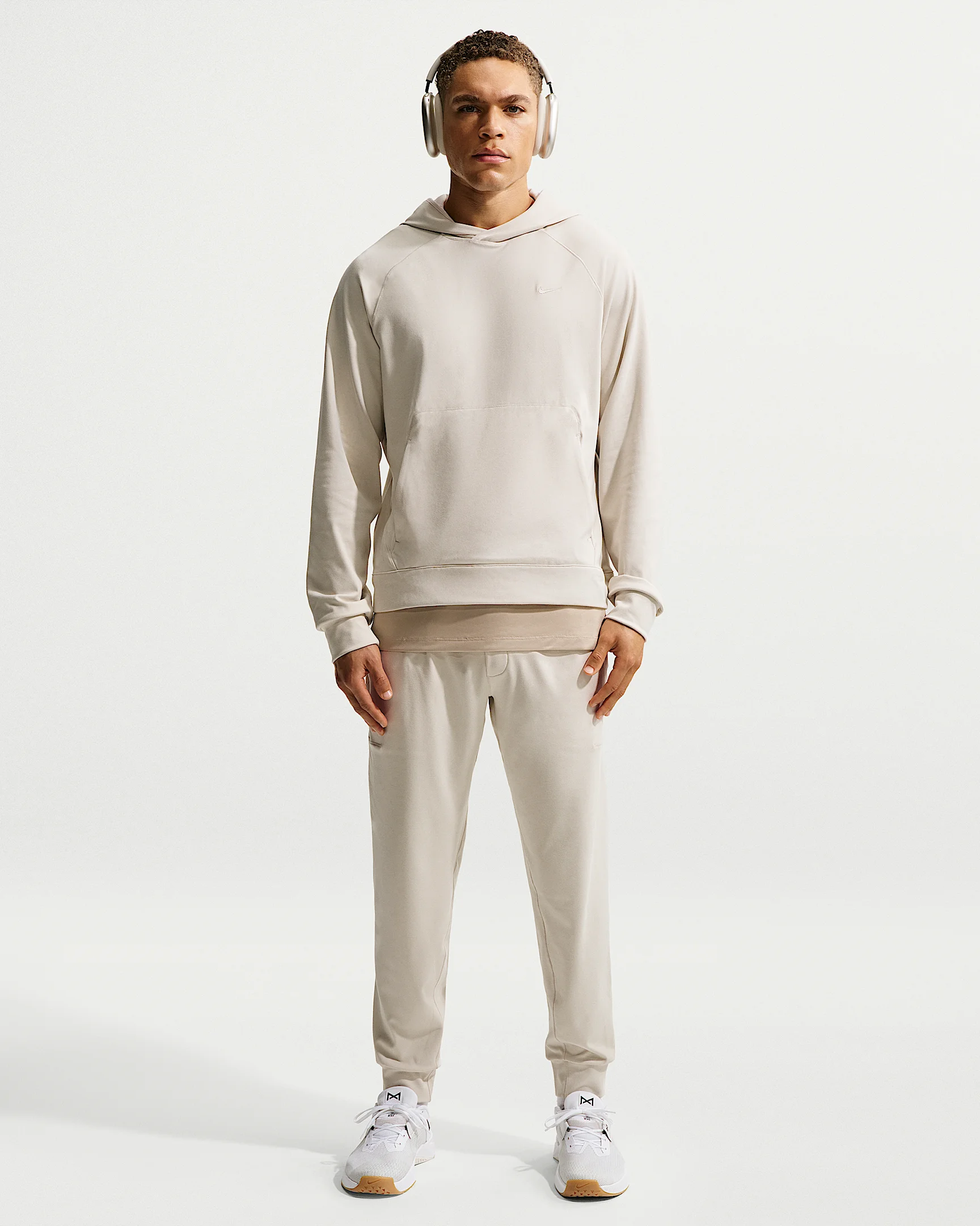 Nike Primary NanoKnit Men's Dri-FIT UV Protection Performance Joggers - 1