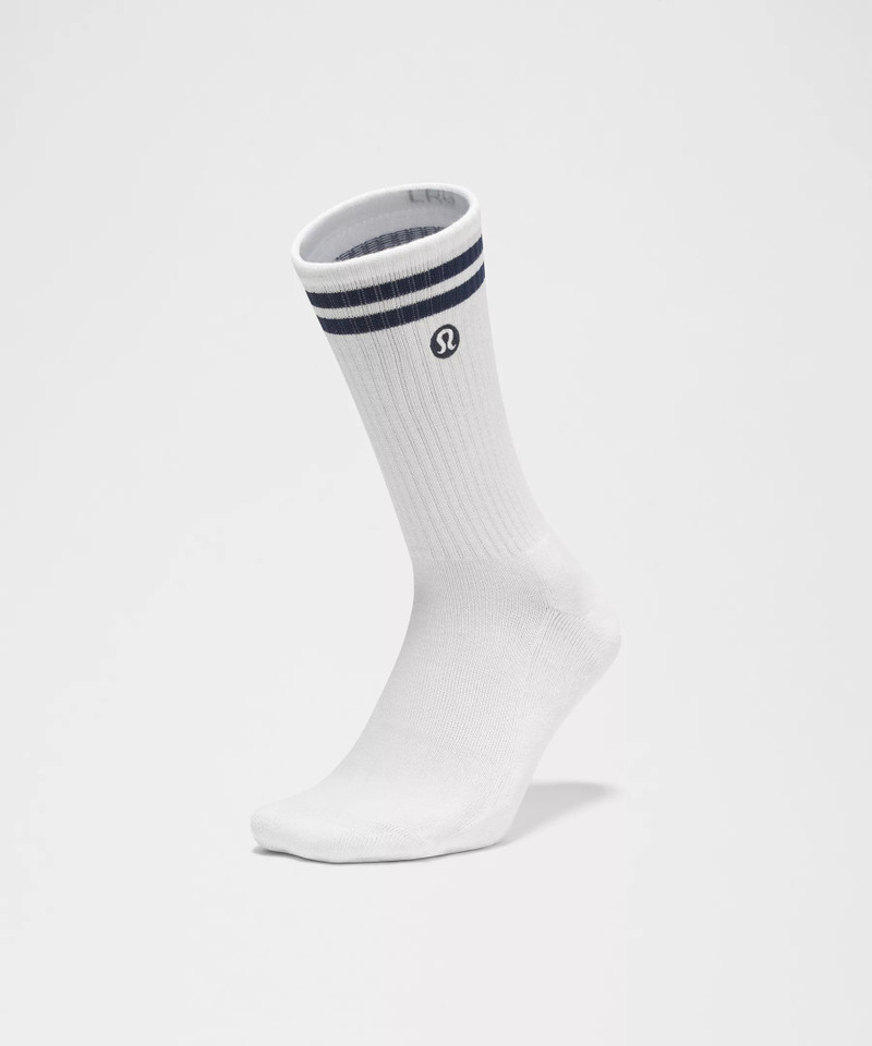 Unisex Daily Essential Crew Socks *Stripe 3