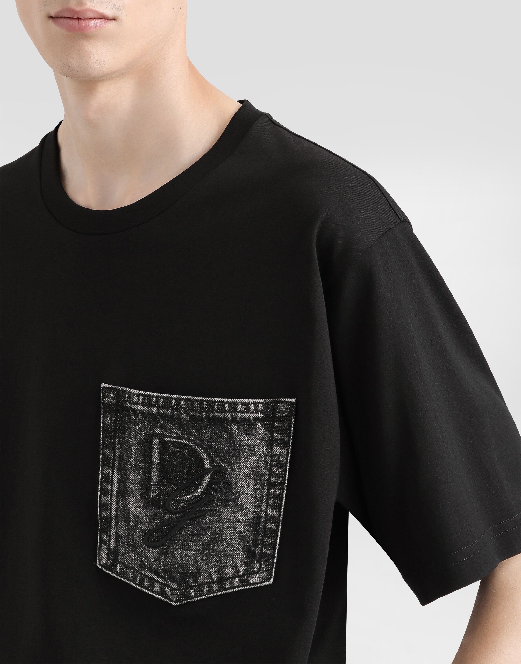 Cotton T-shirt with breast pocket and logo embroidery - 5