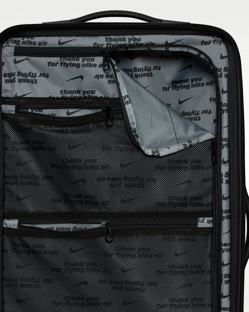 Nike Medium Checked Luggage 26" Hardshell (96L) 6
