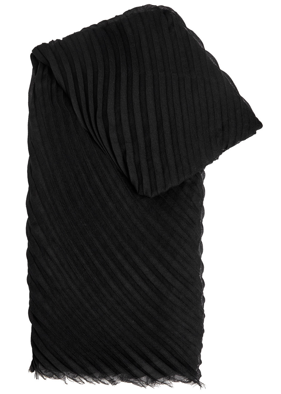 Issey Miyake Pleated Fine-knit Scarf - 1