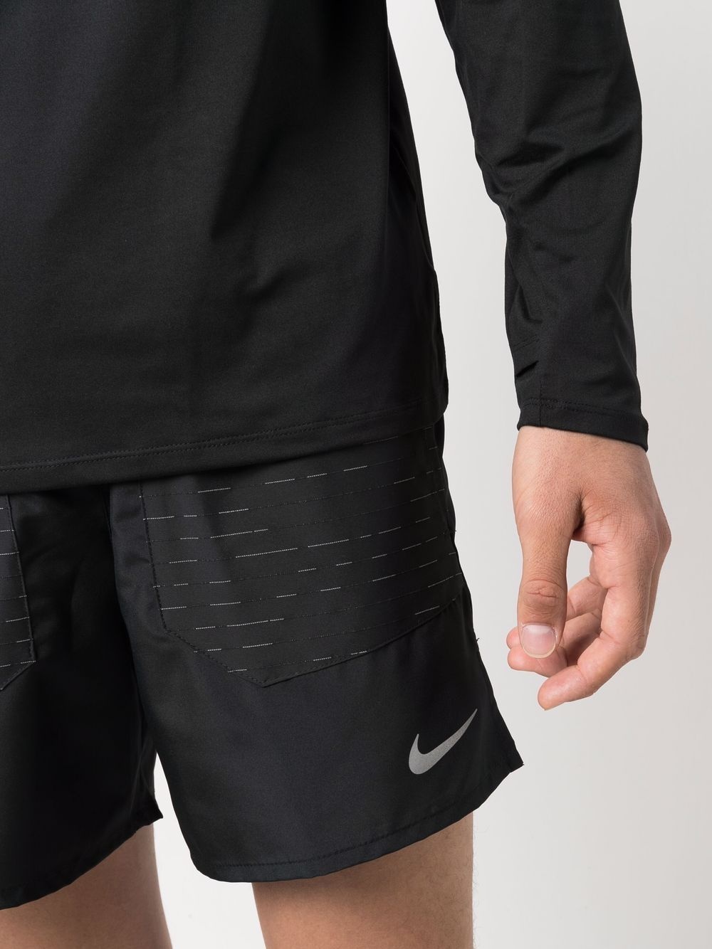 Swoosh logo-detail track shorts - 5