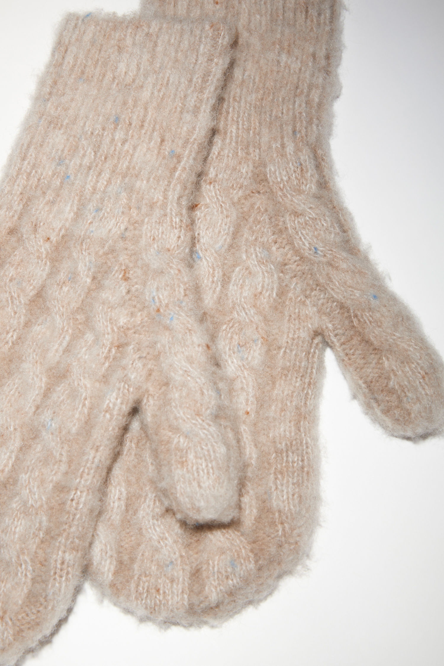 Cable knit mittens - Biscuit beige - 3