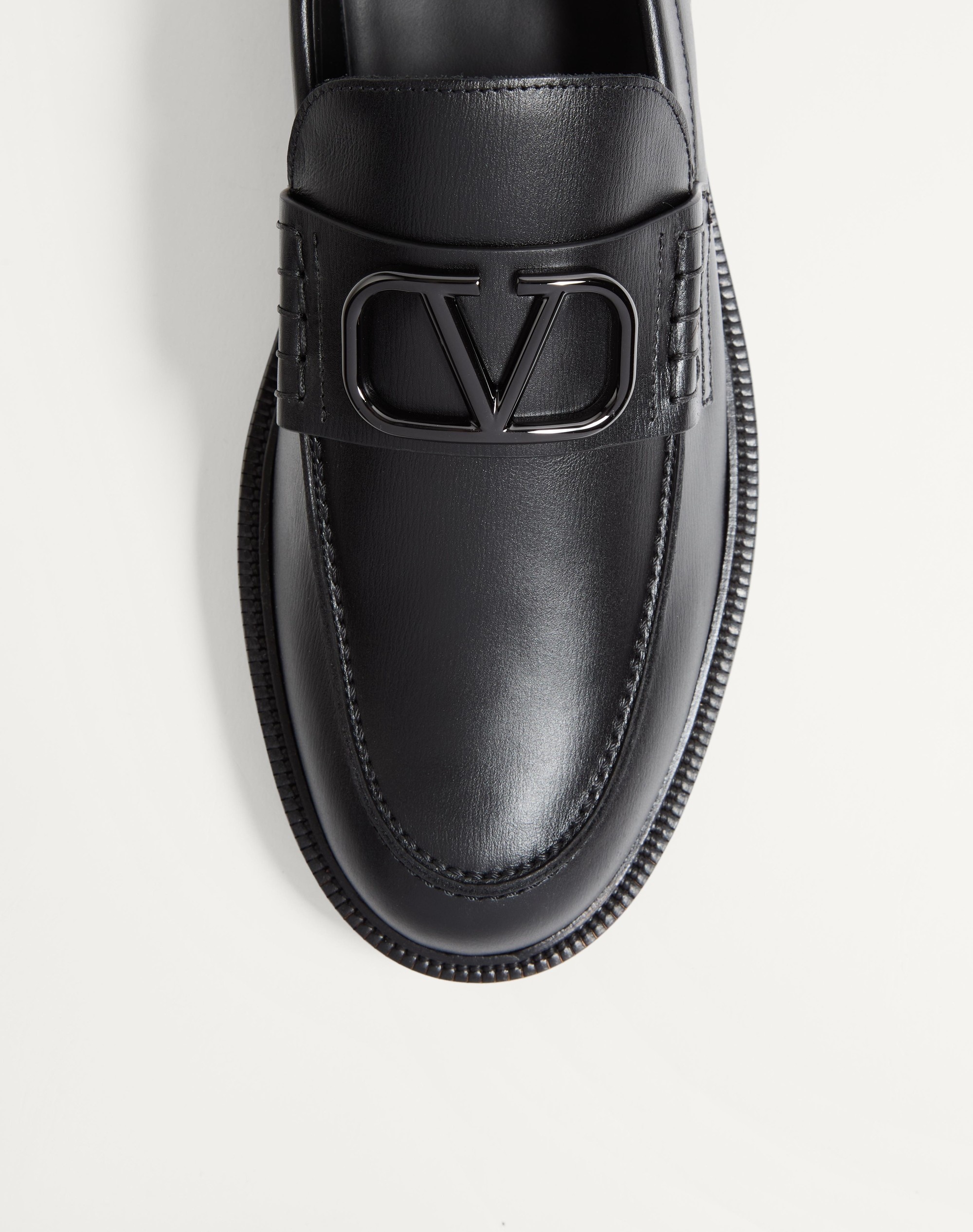 VLOGO SIGNATURE CALFSKIN LOAFER - 6