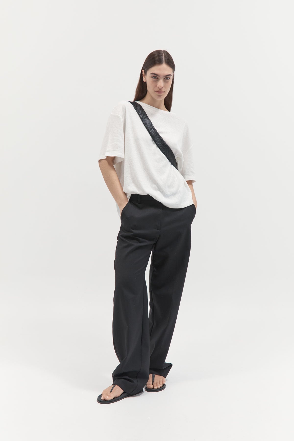 Woven Crescent Bag - Black - 3