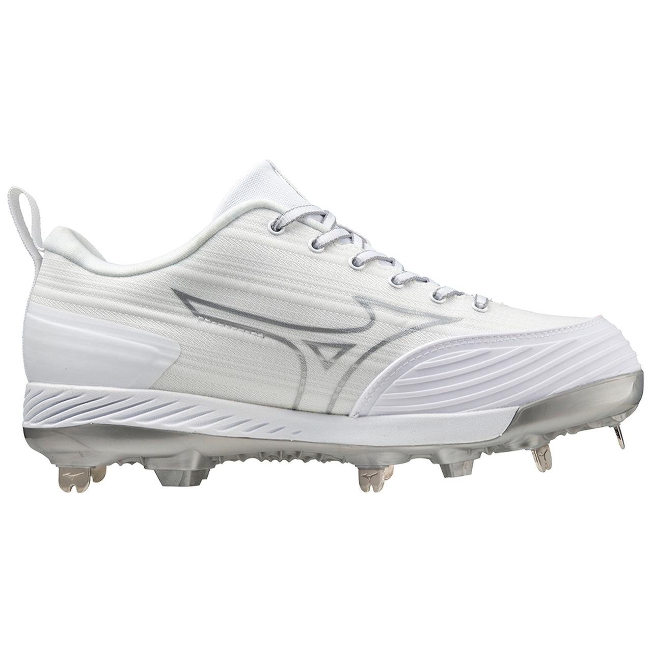 Mizuno Sweep 6 Low Women's Metal Fastpitch Softball Cleat - 3