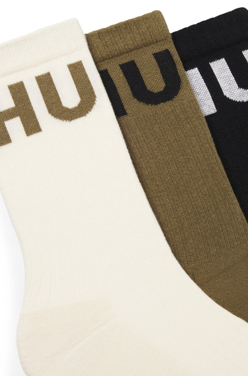 HUGO THREE-PACK OF SHORT-LENGTH SOCKS WITH CONTRAST LOGOS outlook