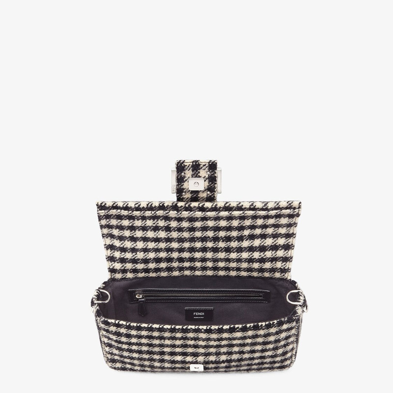 White and black fabric bag 4