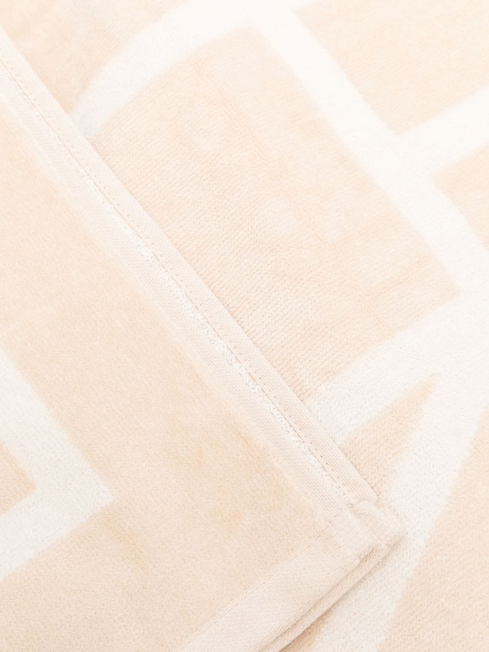 monogram jacquard towel - 3