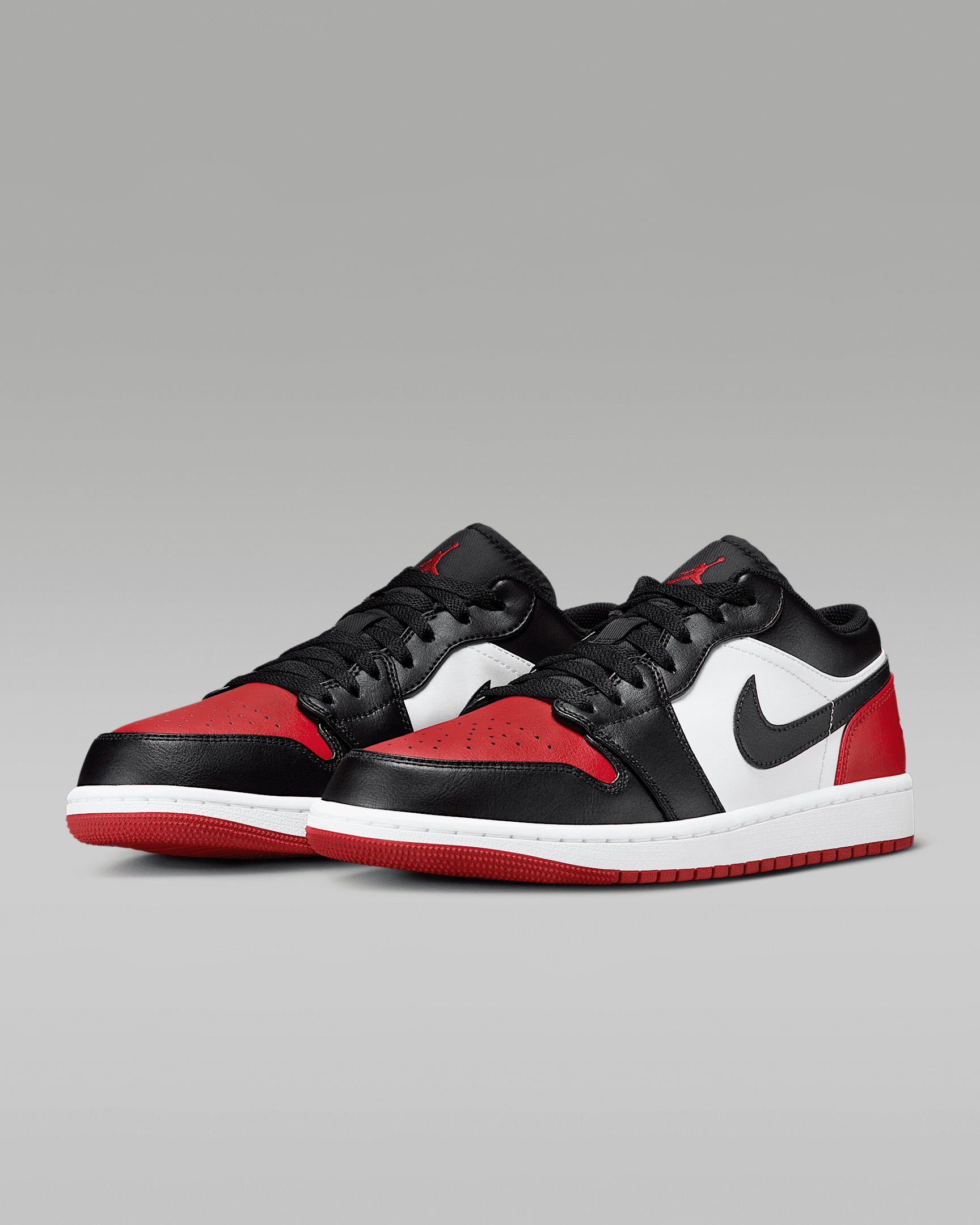 Air Jordan 1 Low Men's Shoes - 5