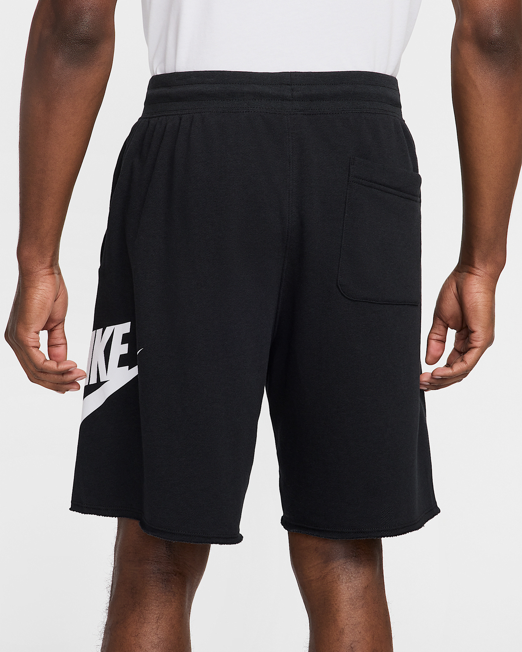 Nike Club Men's French Terry Alumni Shorts - 3