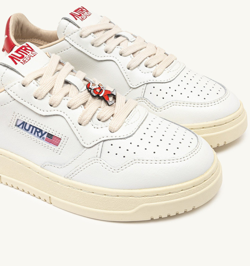 MEDALIST LOW 'SANTA CLAUS' SNEAKERS IN WHITE AND RED LEATHER 5