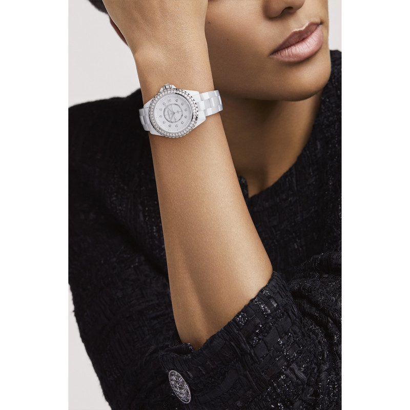 CHANEL J12 Watch, 33 mm outlook