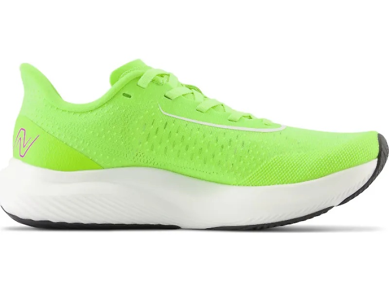 New Balance FuelCell Rebel v3 - 3