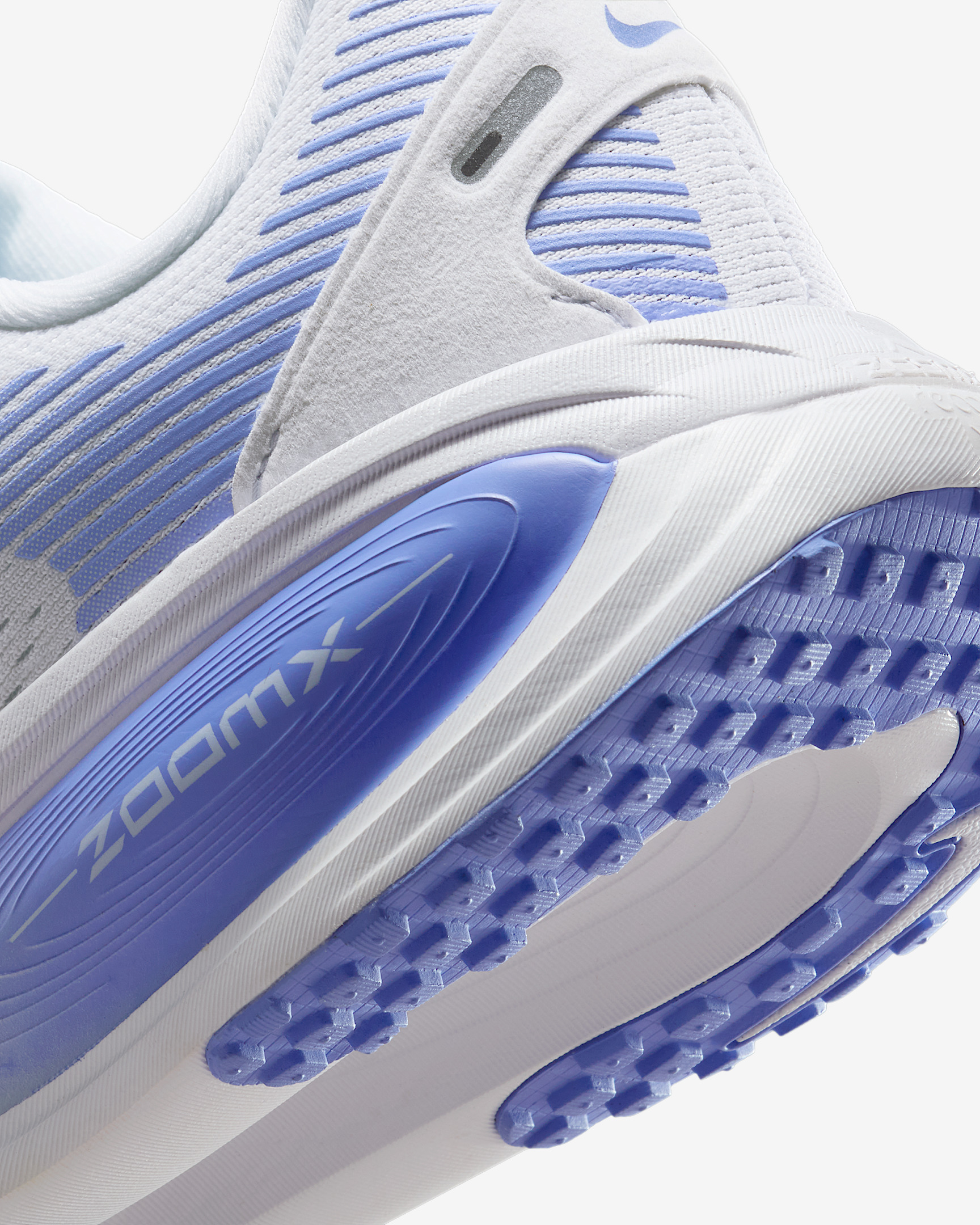 Nike Vomero 18 Women's Road Running Shoes - 8