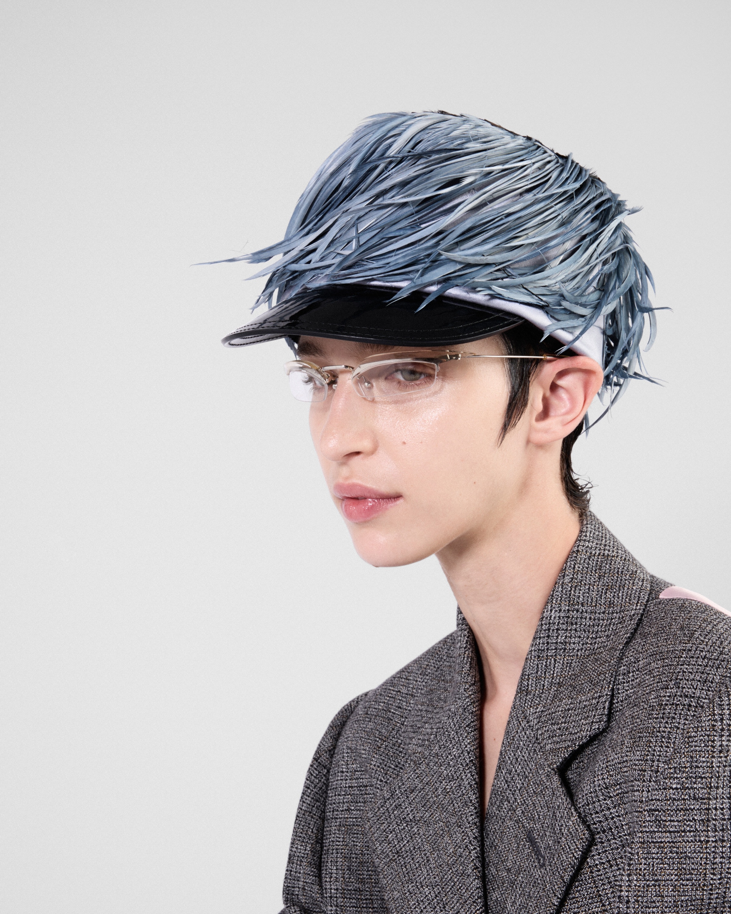 Patent leather and feather hat - 4