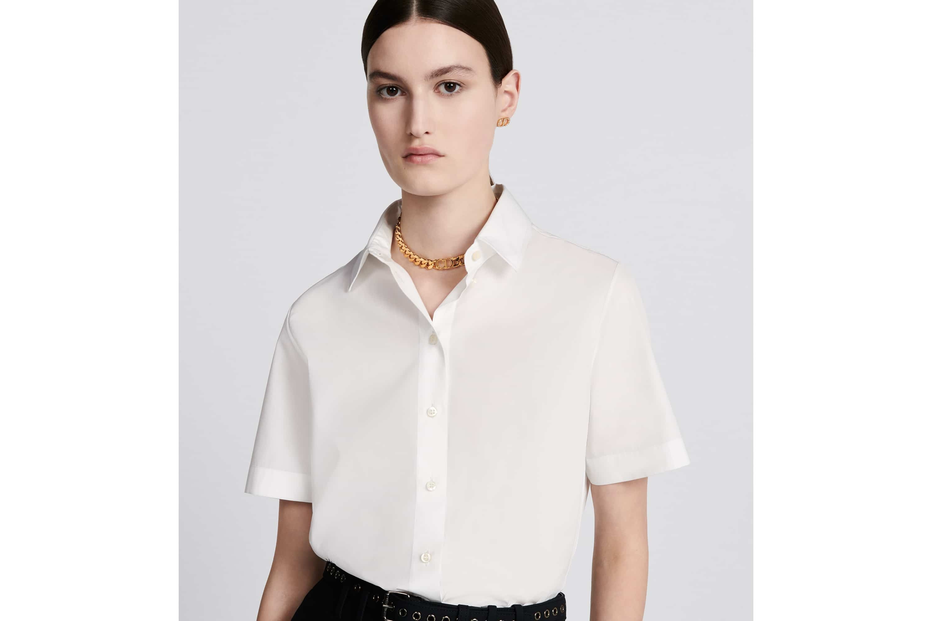 Short Buttoned Blouse - 7