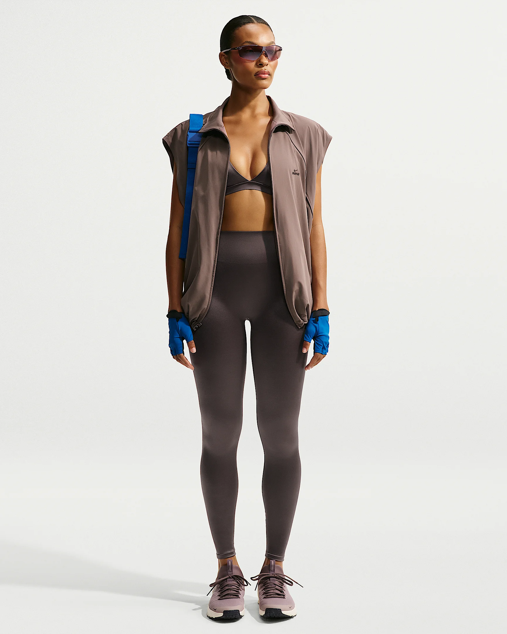 NikeSKIMS Satin Shine Women's High-Waisted Bonded 26" Leggings - 1