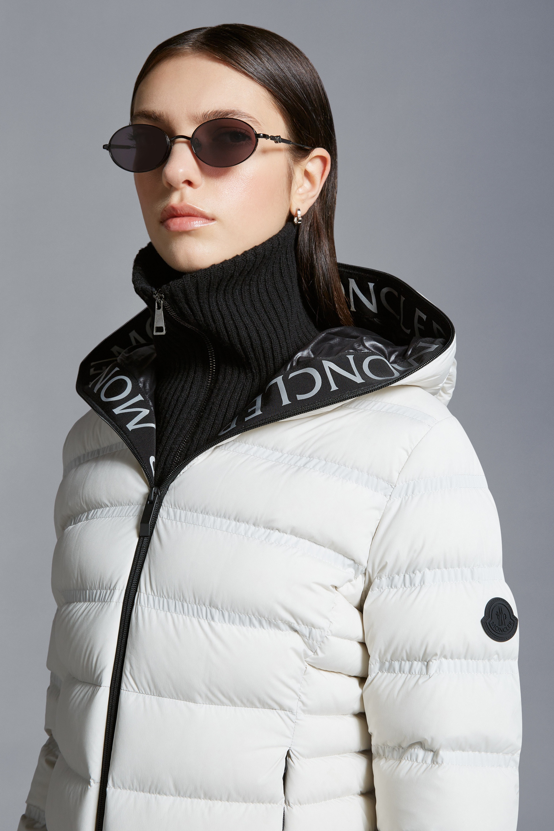 Moncler Alete Short Down Jacket | REVERSIBLE 