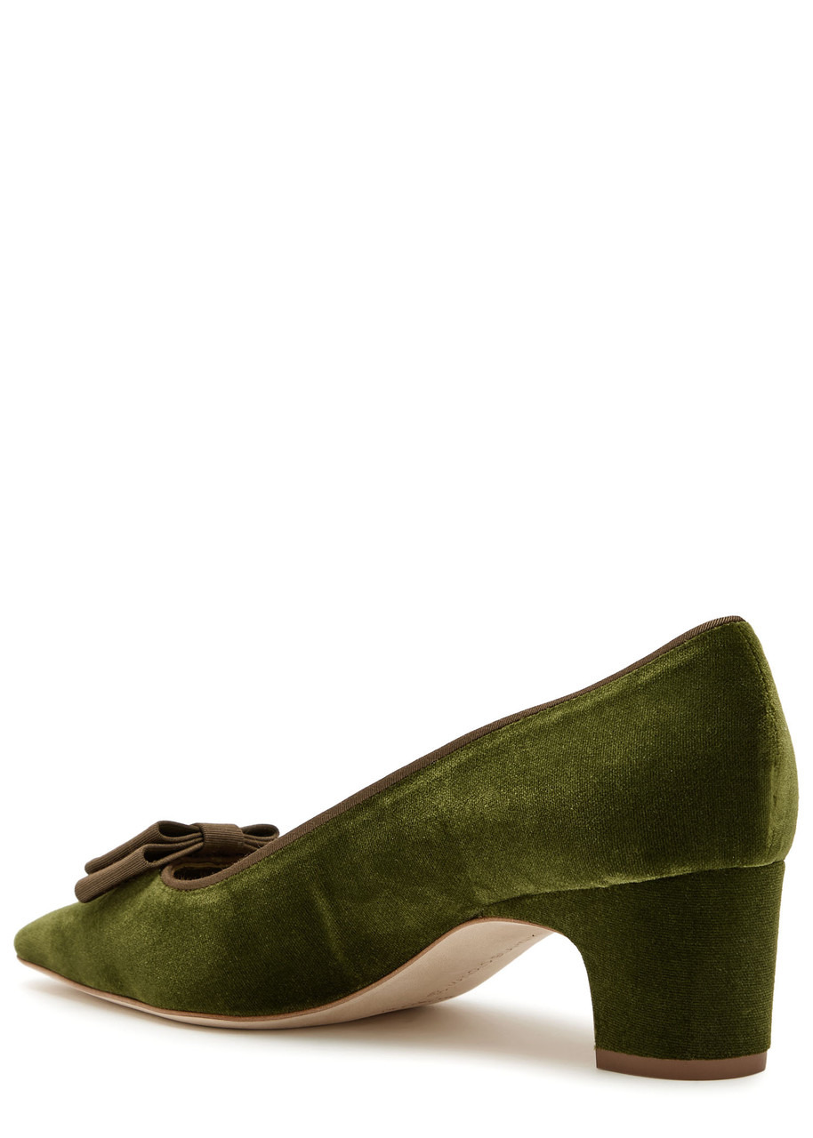 Manolo Blahnik Reador 50 Velvet Pumps - 2