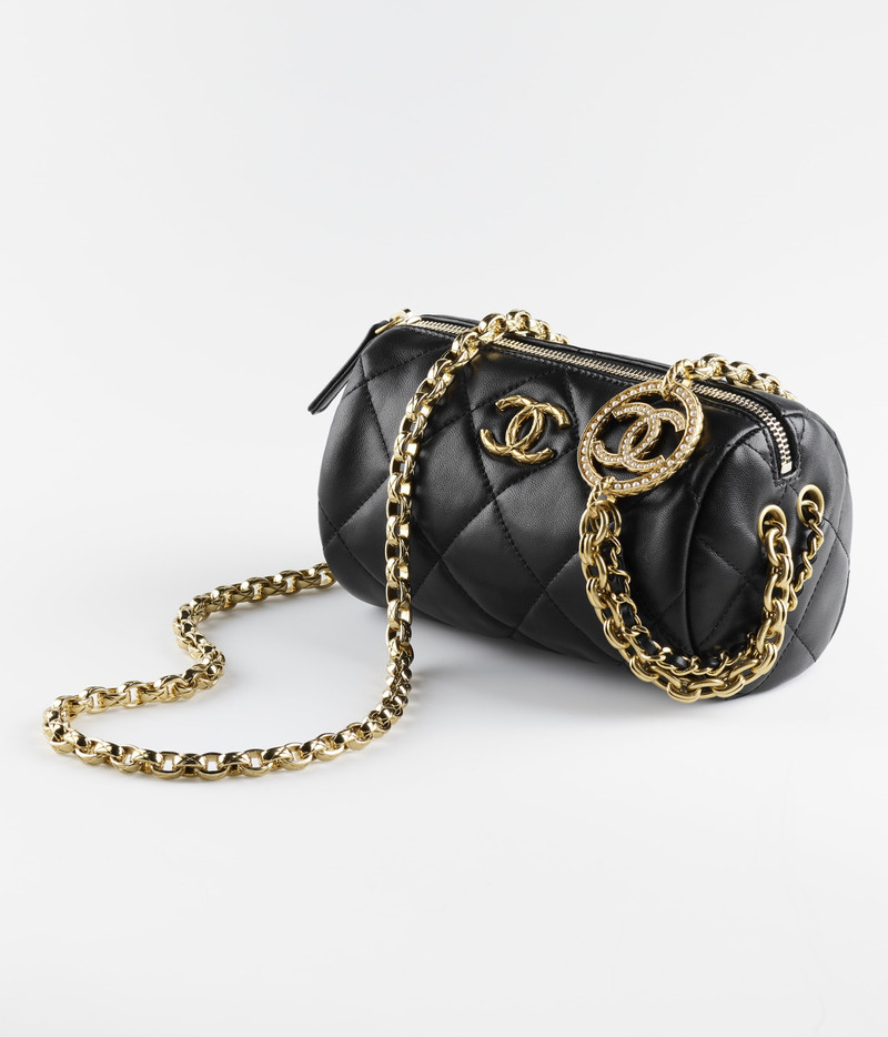 CHANEL Mini Bowling Bag outlook