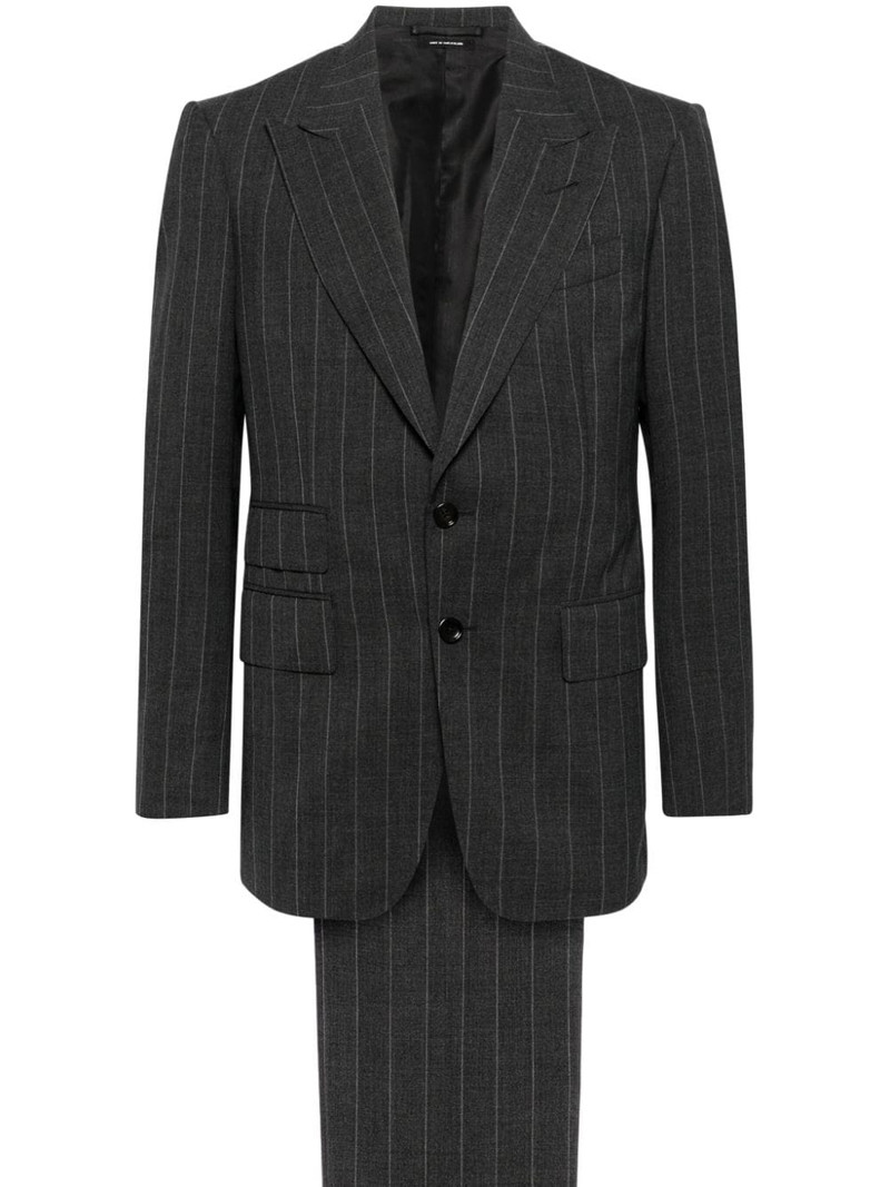 tailored single-breasted wool suit 1