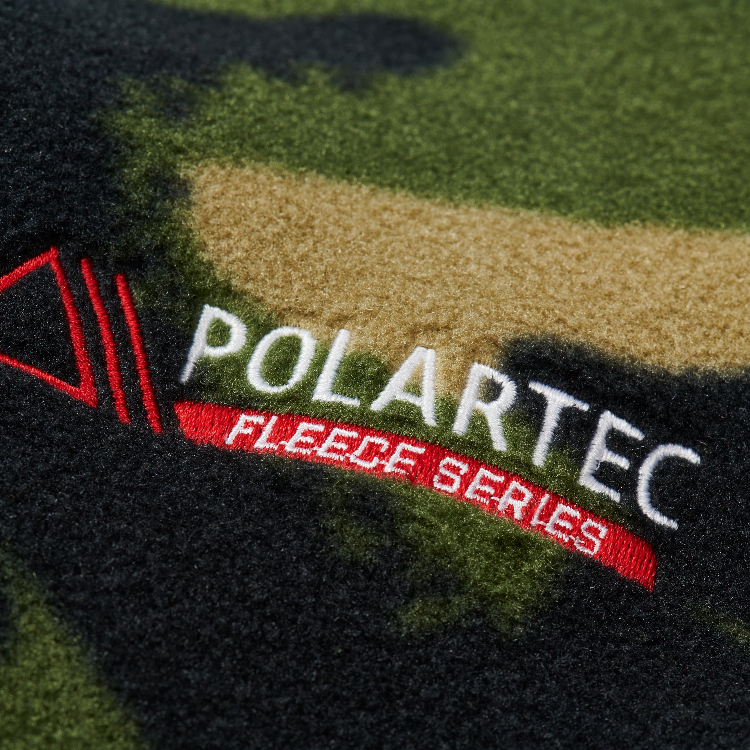POLARTEC 3M TRACK JACKET WOODLAND DPM - 4