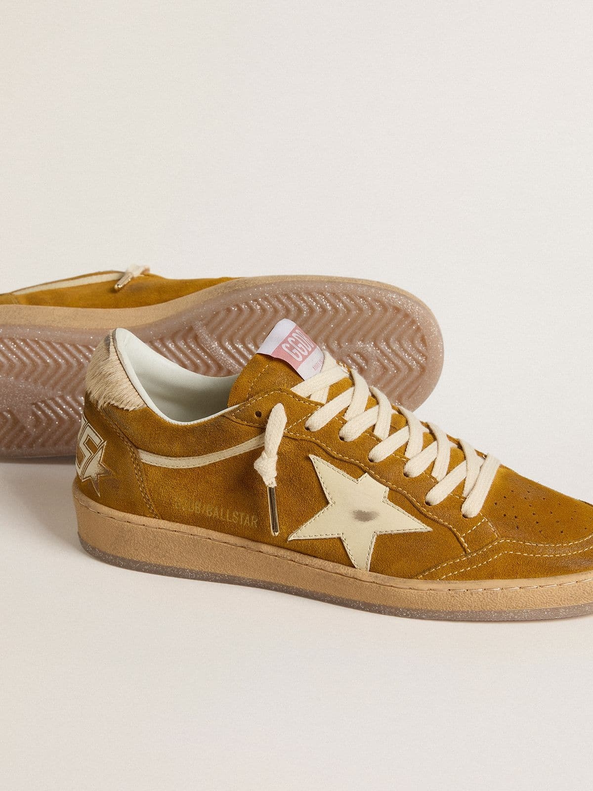Women's Ball Star in suede with beige leather star and pony skin heel tab - 3