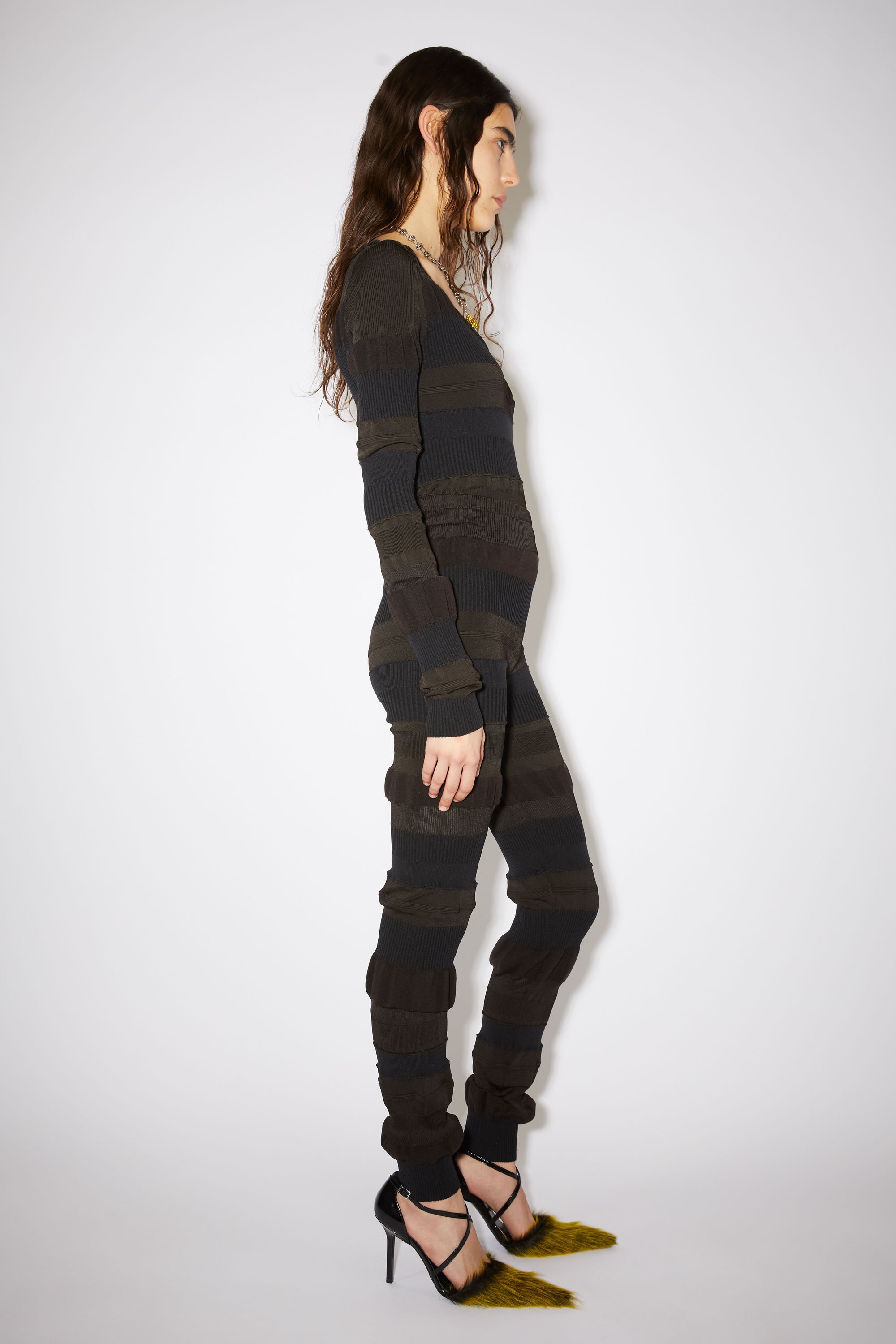 Textured rib trousers - Black - 4
