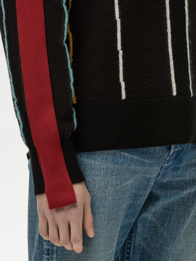 FOLDING KNIT SWEATER 8